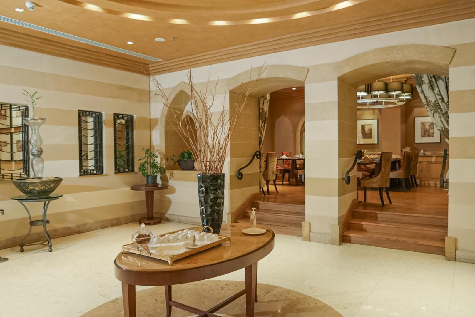 Sheraton Dammam Hotel & Convention Centre Екстер'єр фото