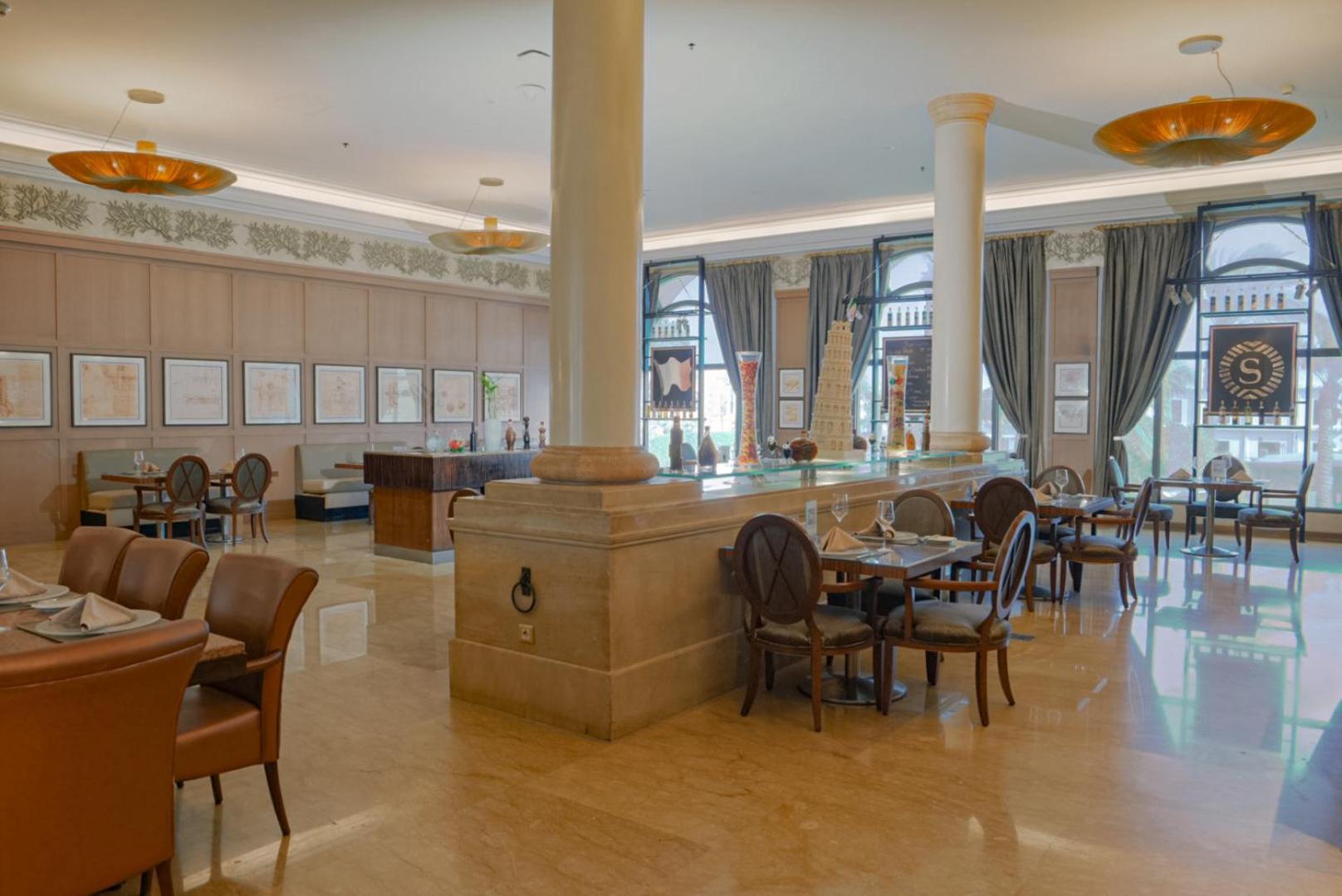 Sheraton Dammam Hotel & Convention Centre Екстер'єр фото
