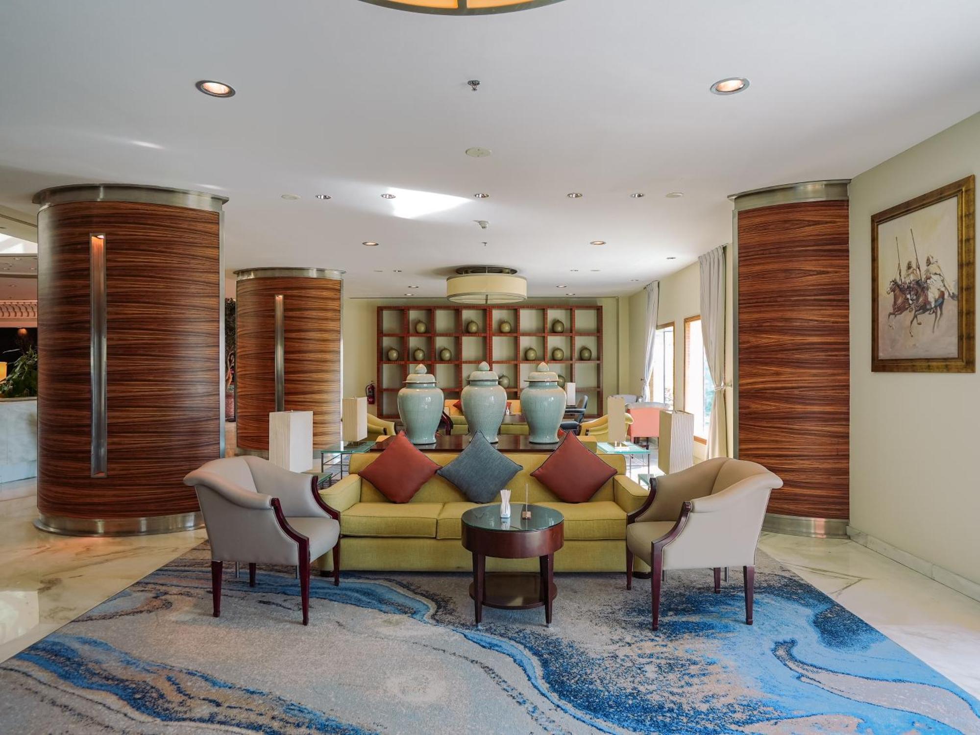 Sheraton Dammam Hotel & Convention Centre Екстер'єр фото
