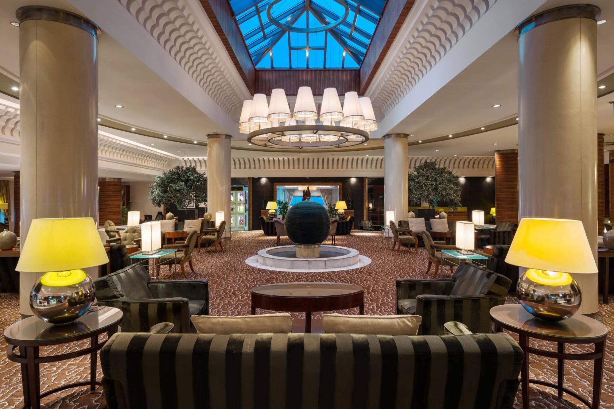 Sheraton Dammam Hotel & Convention Centre Екстер'єр фото